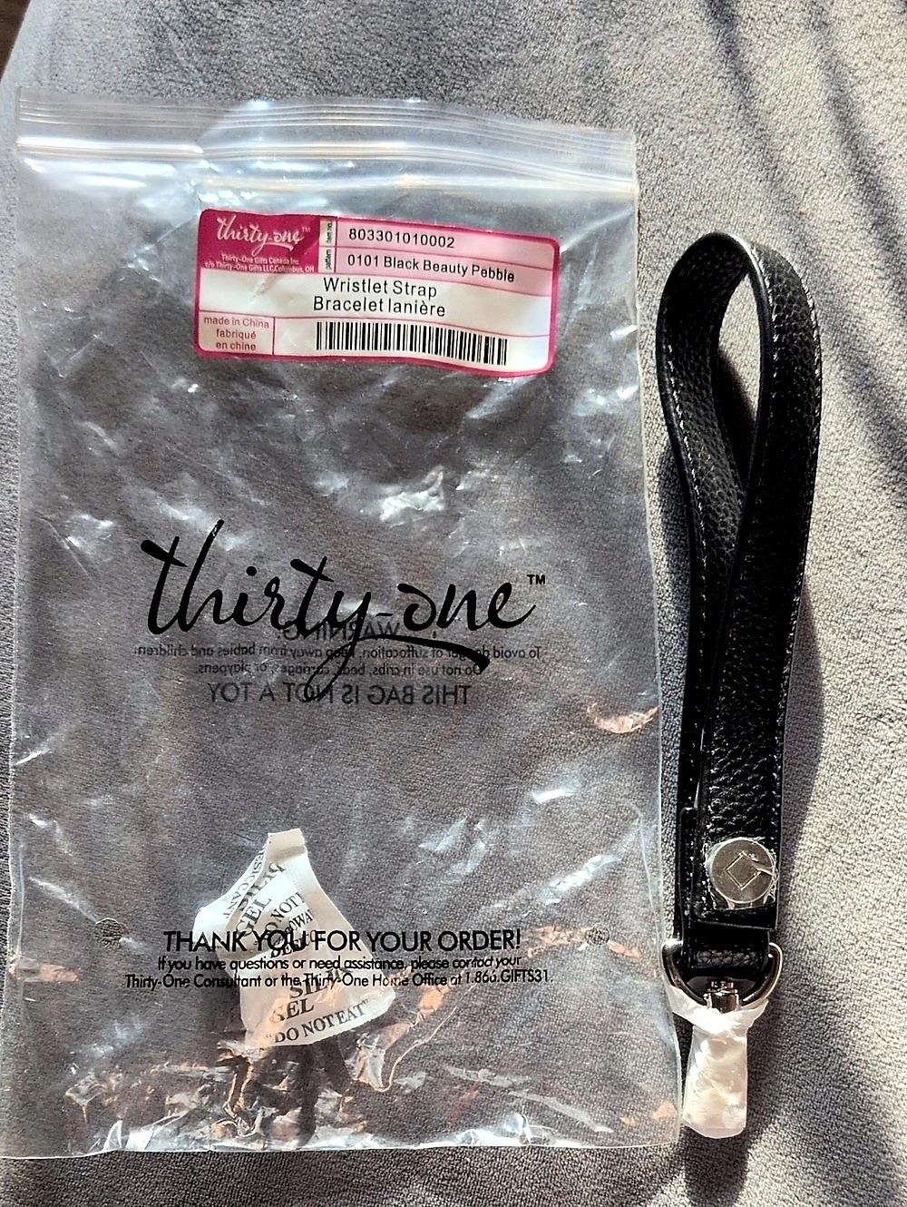 thirty-one Wristlet Strap Black NWT